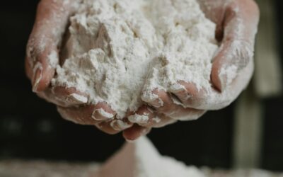 Mąka żytnia – właściwości, rodzaje, typy oraz przepisy na chleb żytni i zupę postną
